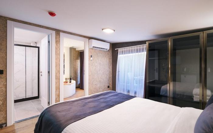 An Urban Oasis with Warm Bubbles