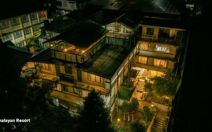 Divine  Himalayan Resort, Walking Distance from Mall Road Darjeeling
