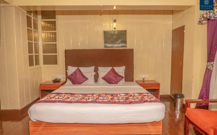 Divine  Himalayan Resort, Walking Distance from Mall Road Darjeeling