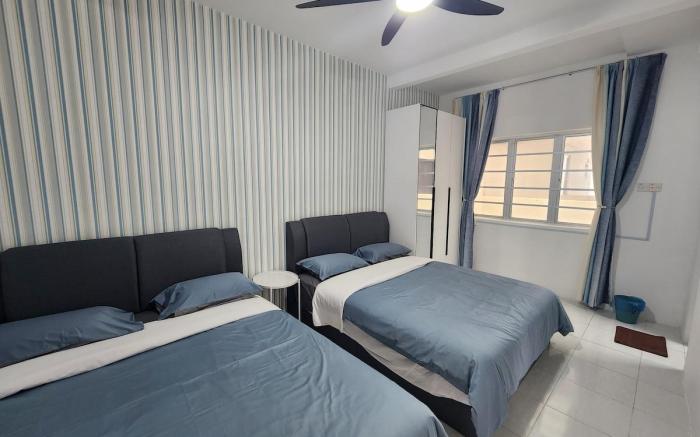 Sterling Haven 618 • The Nautical Stay • 10 Pax