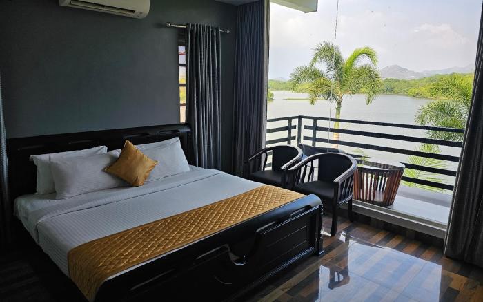 Casa Lake View Resort Wayanad