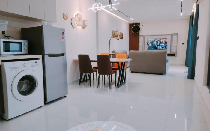 Danga Bay Meteor Light Theme 3Beds by One 9 Stay