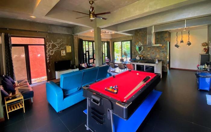 Private 2 bedrooms villa for family. "Modern love"