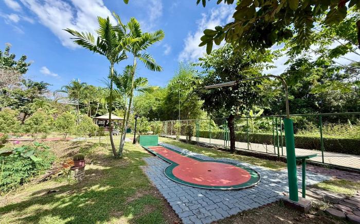 The Green Oasis Resort