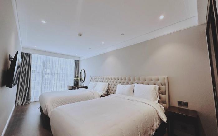 Luxury 2 BR Seaview Condo – Haru APT