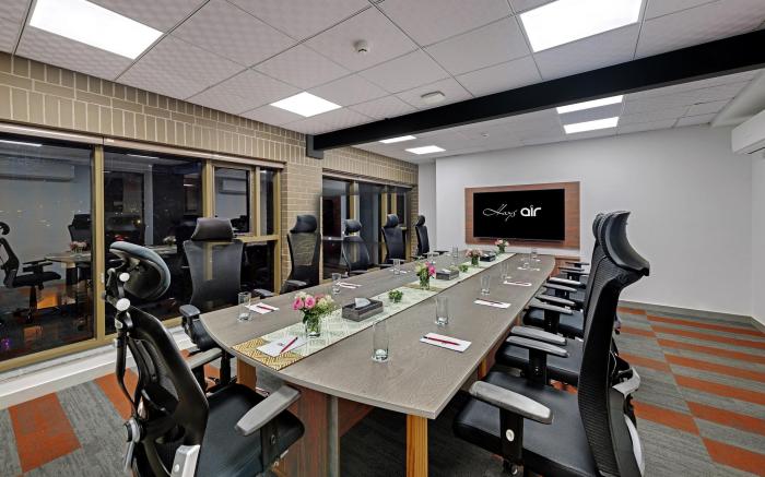 Hays AIR By Ahuja Residences - Golf Course Ext. Road & Sector 51