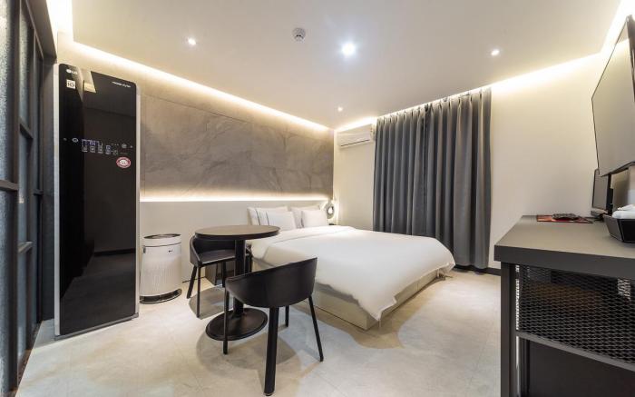 Jeonju Junghwasandong Star Hotel