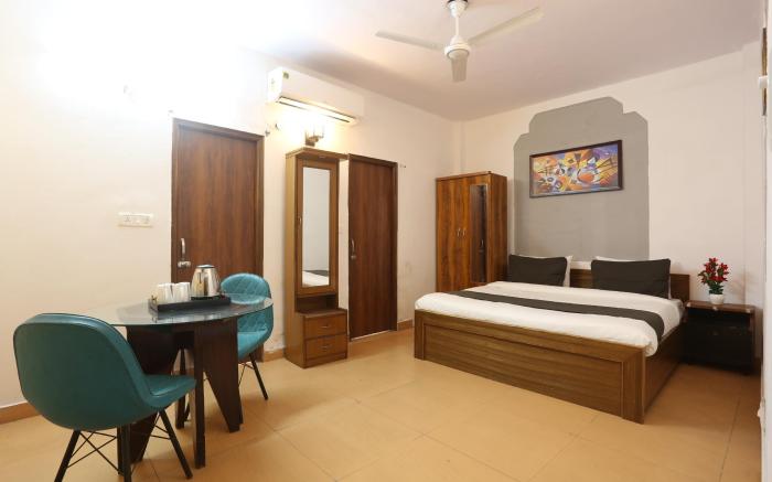 Kings Court Hotel Panchsheel Park