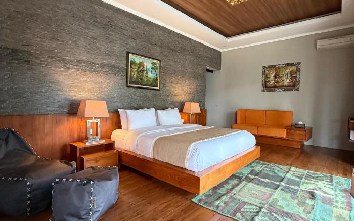 Villa Jiwanta by Maheswara