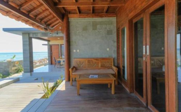 Waterside inn Nusa Penida