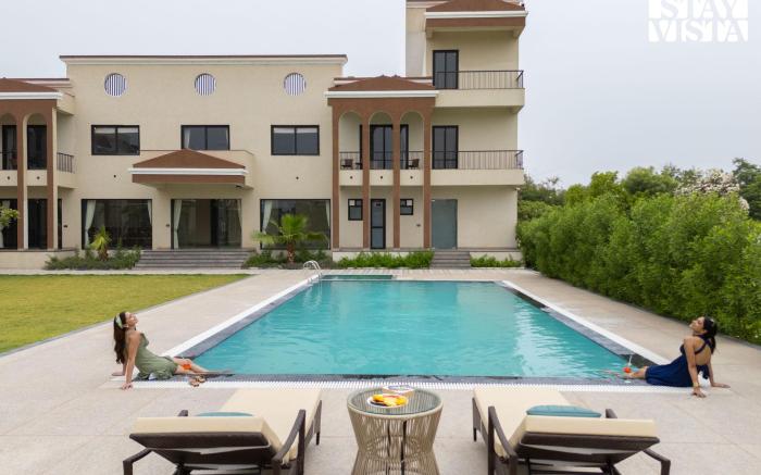 StayVista at Eleganza Villas & Resort