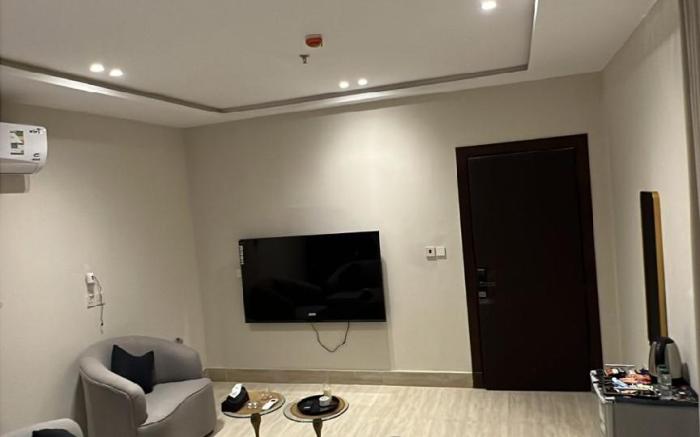 Diyar Studio Luxury  – near Corniche - 3/8B