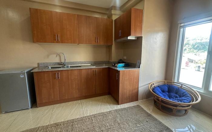 Spacious Studio Apartment with Kitchen 