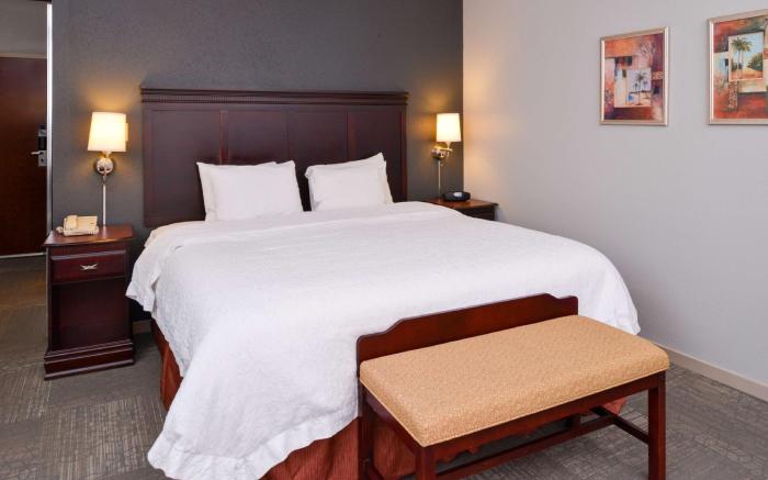 Hampton Inn & Suites Greenville