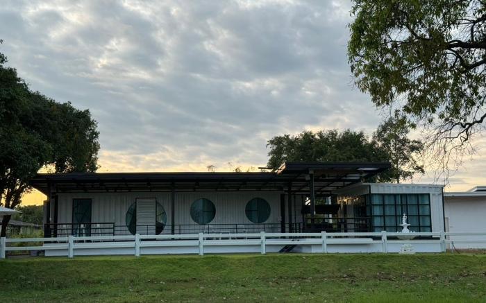 River Box PoolVilla & Camp กบินทร์บุรี ปราจีนบุรี