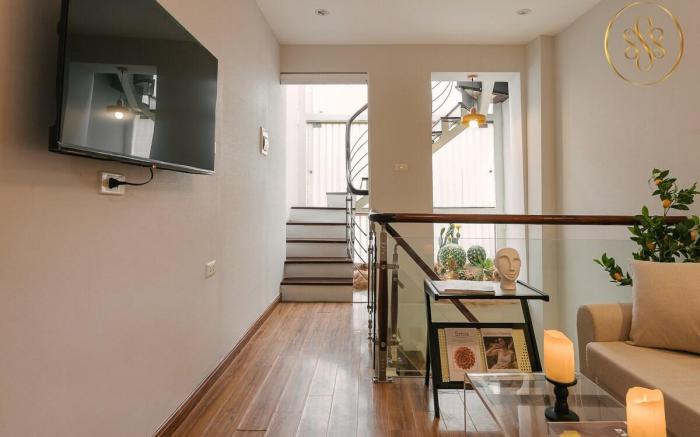 Sunny House 3Bedrooms 1min walk to Hoan Kiem Lake