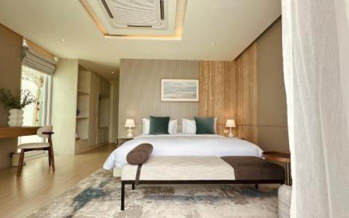 Topseavilla Poolmoon