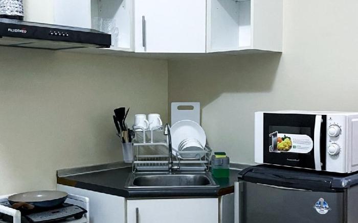 * * C Skyvibe Studio