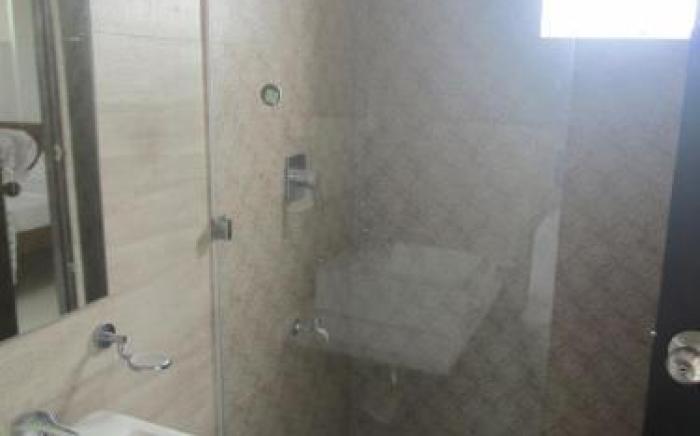 SKYLINE SUITE Penthouse at The Highness Rajagiriya