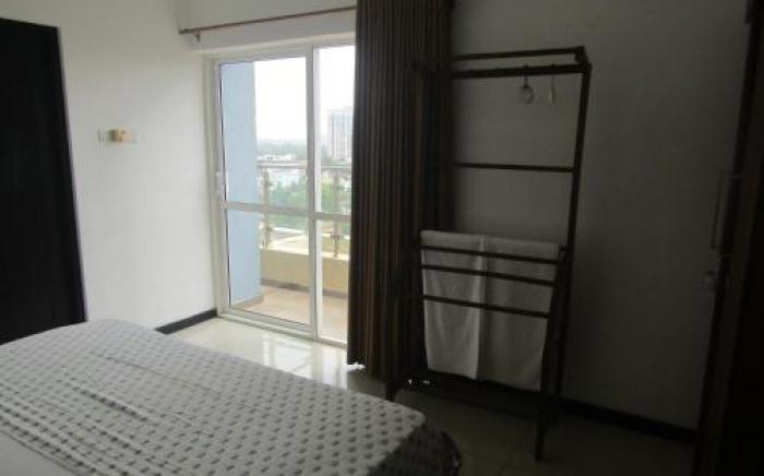 SKYLINE SUITE Penthouse at The Highness Rajagiriya