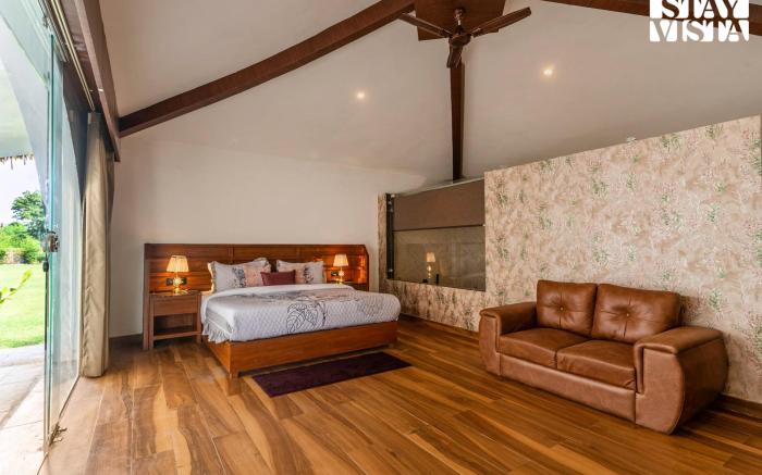 StayVista at Rissaca Crown