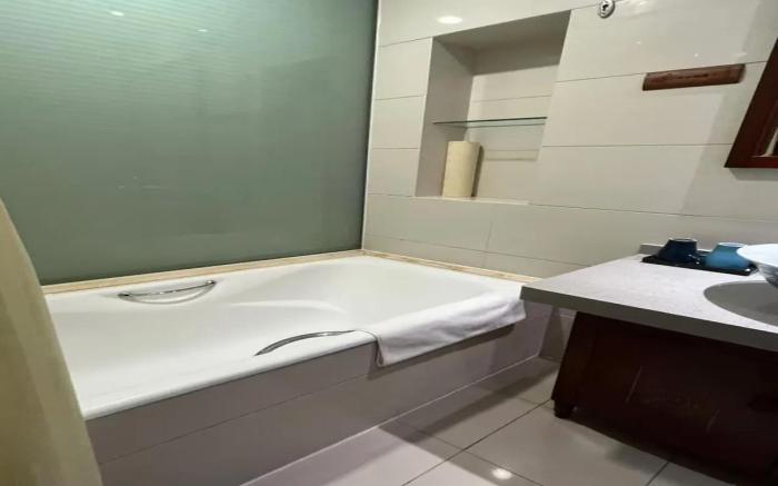 Suzhou Dushu Lake Shuxiang Shijia Hotel