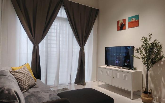 10 mins to Angsana Mall-City View-3 Bed Room-B022