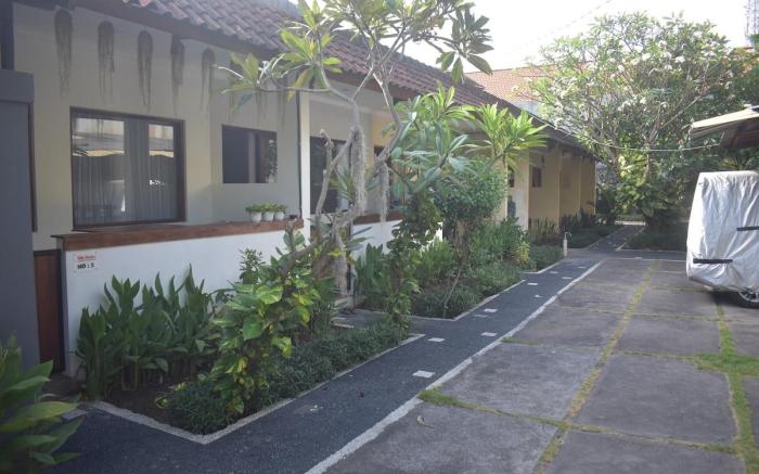 Banana Room Near to Kuta/Legian Beach