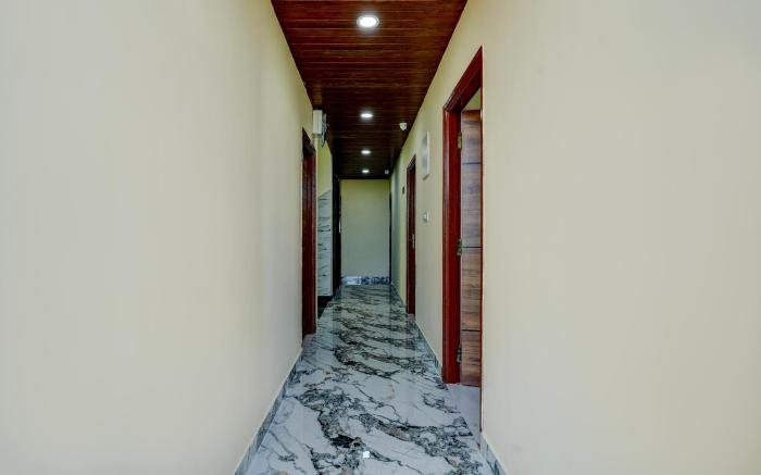 Hotel O Airport Nest