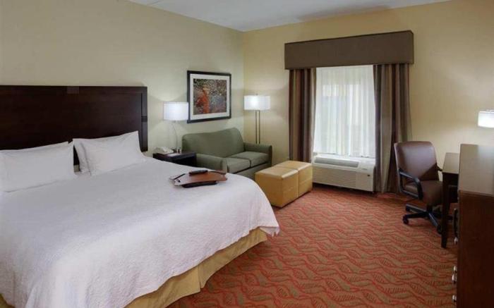 Hampton Inn Auburn