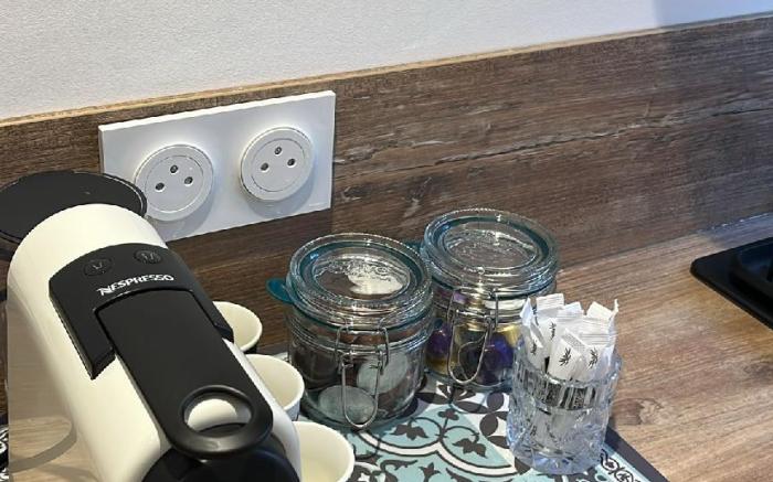 Terracotta Gem · Steps from Beaune Center