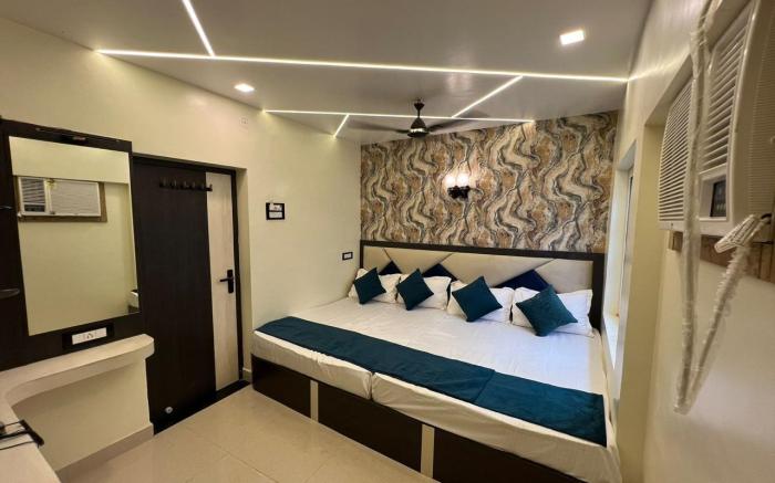 Kedar Stays by Inka Kashi