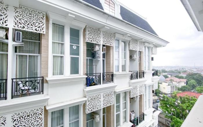 Nice Look Studio at Apple 1 Condovilla By Travelio