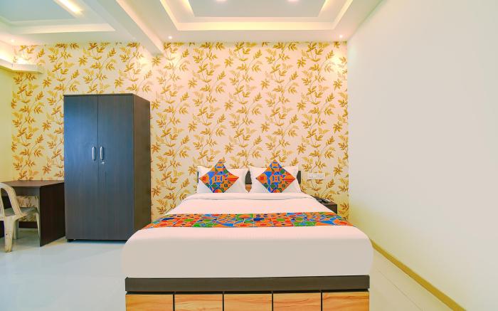 FabHotel Golden Leaf Hinjewadi