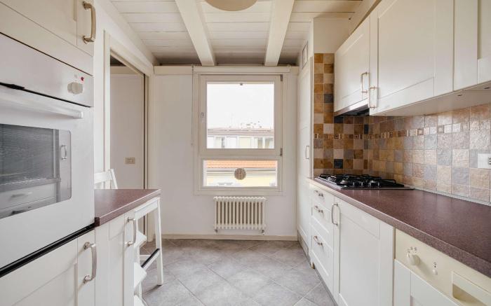 Bright flat in the Heart of Porta Venezia