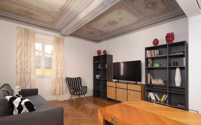 Modern 2BR apartment in Historic Florence
