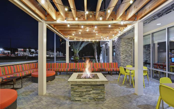 Home2 Suites by Hilton Richmond Hill Savannah I 95