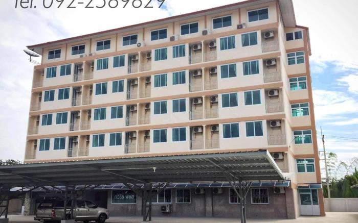 กวีรัชเพลส อพาร์ทเม้นท์