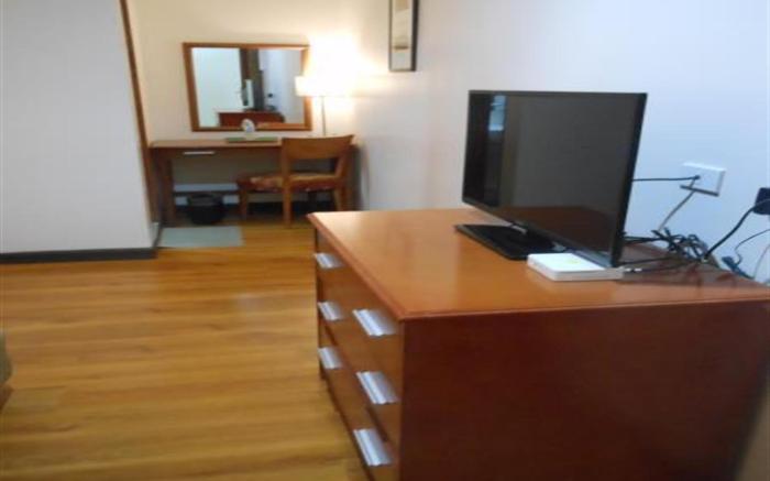 Royal Suites Condotel