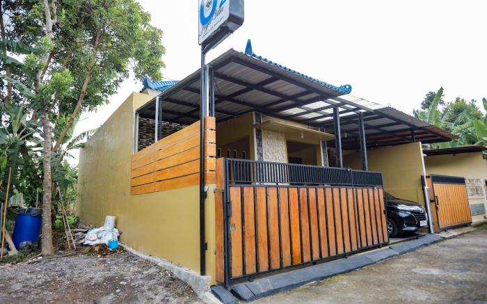 O2 Jogja Villa