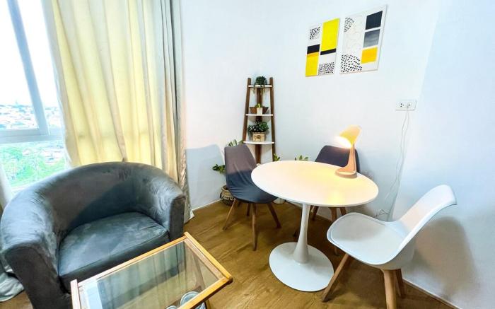 Mellow Vibes City View 2