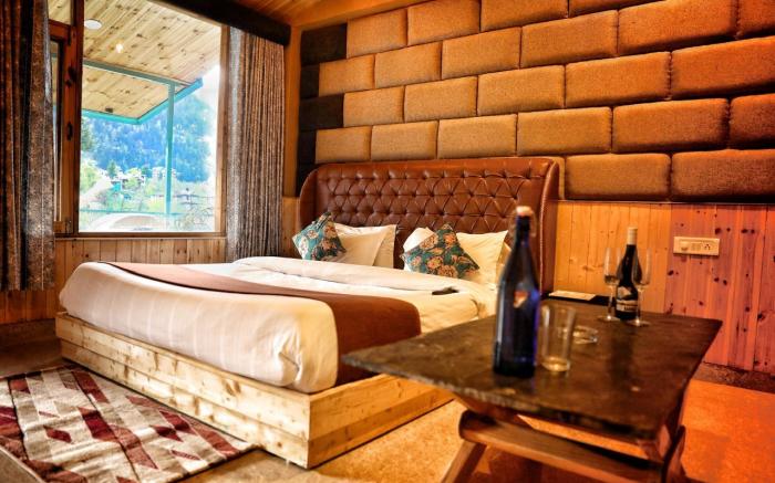 Hotel Old Manali By Himalayan Hotels