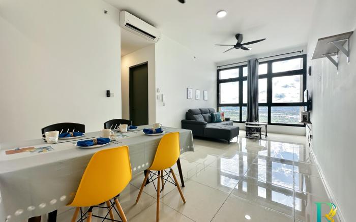 Paradigm Mall. Myles Suite @5Pax by RR JBcity