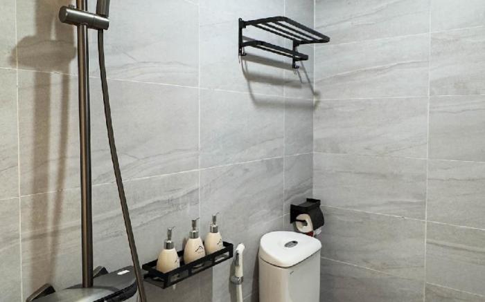 Home. Homestay - Olive Grove Room