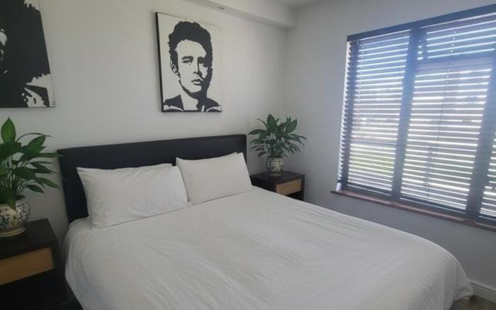 Summertide Beachside Retreat