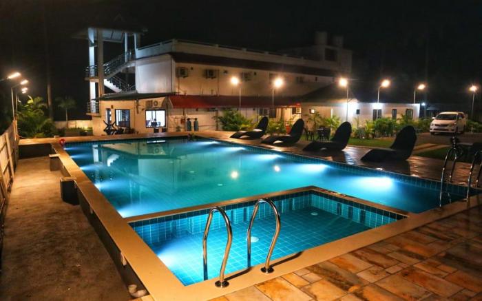 Vembanad Village backwater Resort by EGH