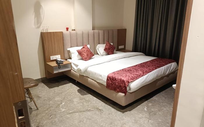 Hotel O Lakshmi Krishna Banquet