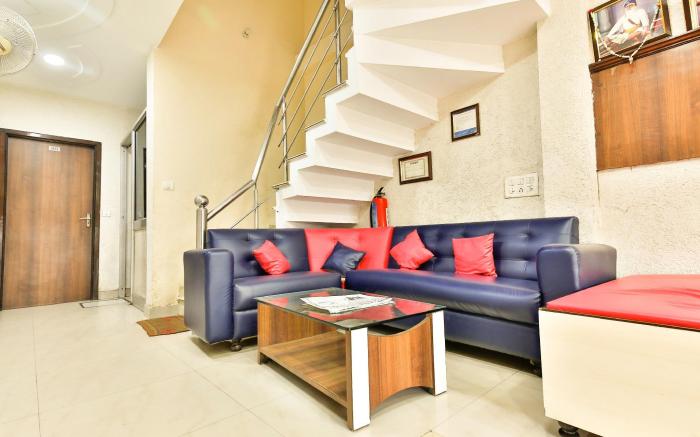 Hotel Sakhi Inn By Urban Galaxy Near Golden Temple