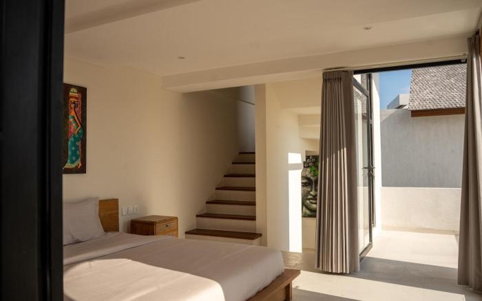 Villa Pantai Seseh-1b Rooftop Beach & Rice View