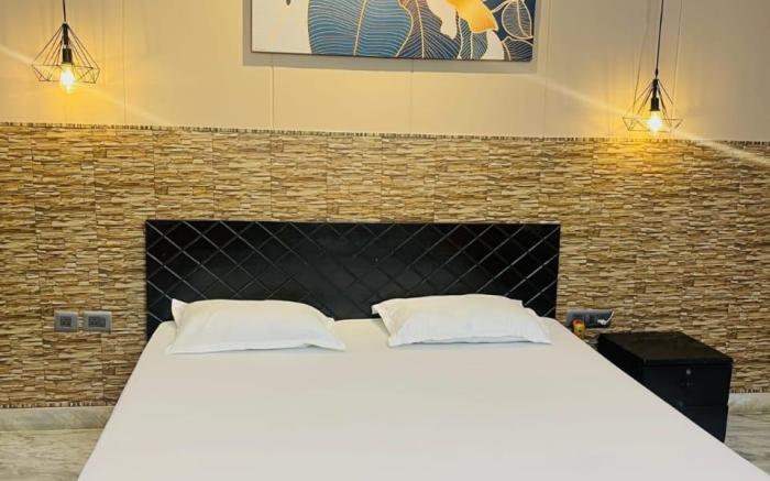 Let'stay- Sector- 63 Noida